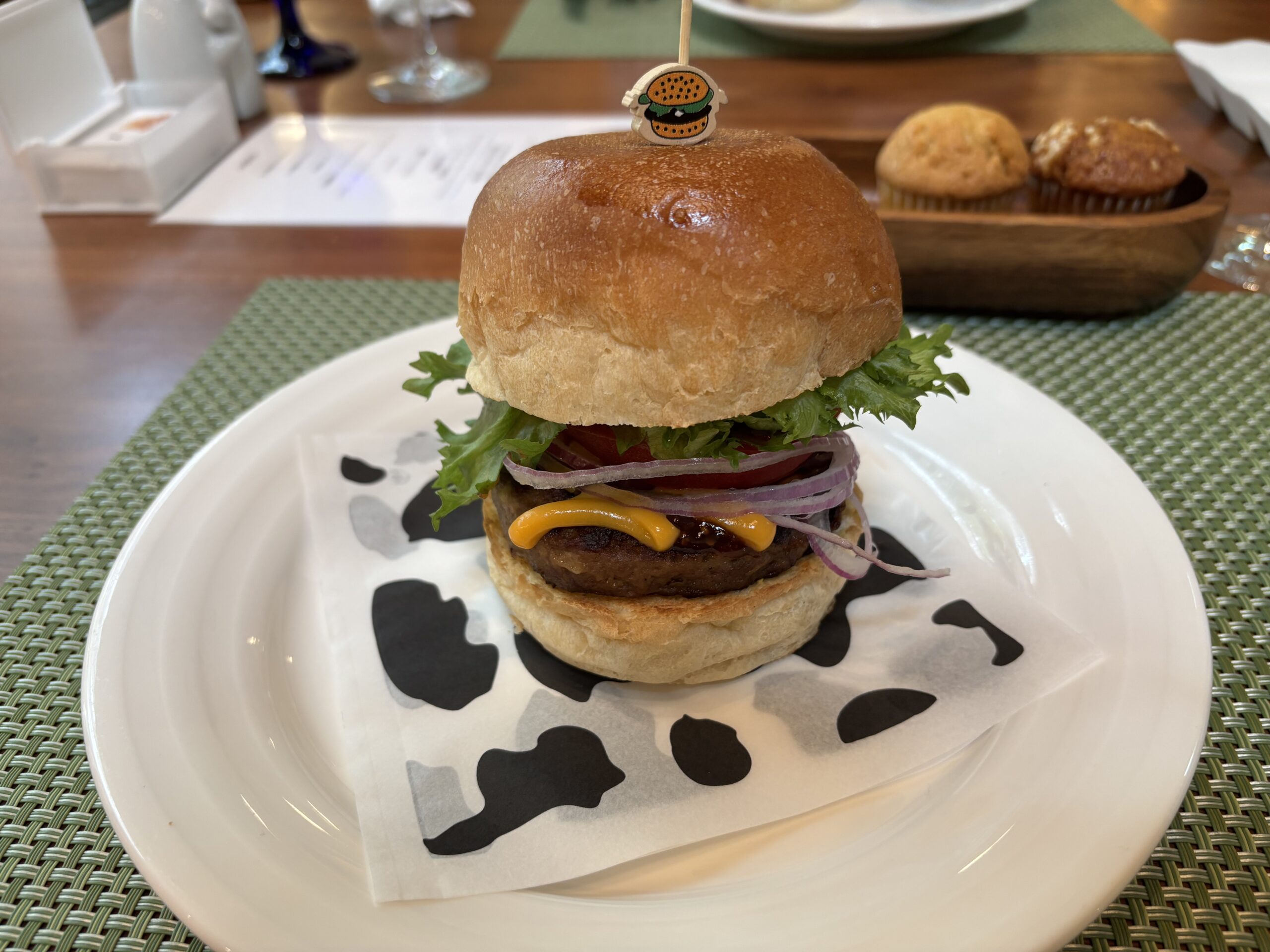 朝食SALON BURGER
